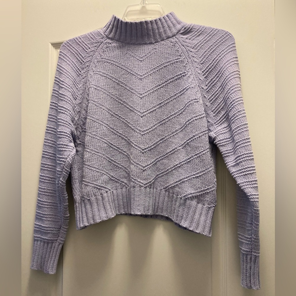 Generation K mock turtleneck style soft sweater - size L